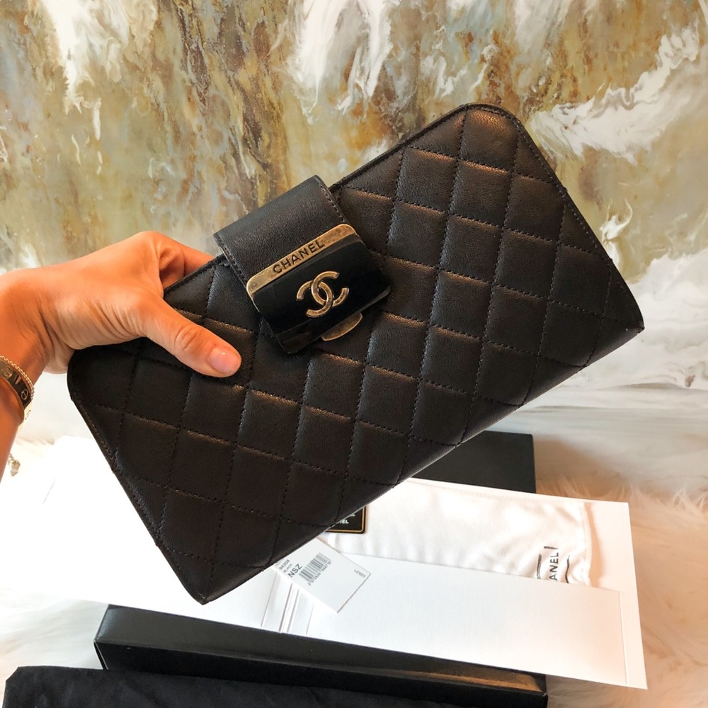 SOLD Chanel Large Quilted Beauty Lock Flap Clutch - Picture 5 of 8